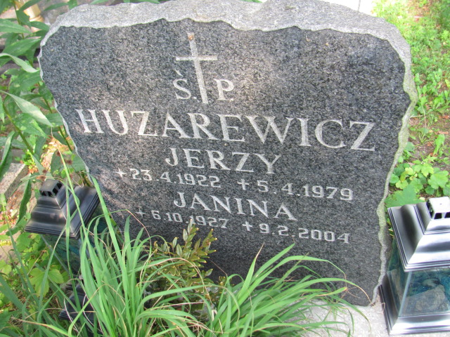 Jerzy Huzarewicz 1922 Gdynia Orłowo - Grobonet - Wyszukiwarka osób pochowanych