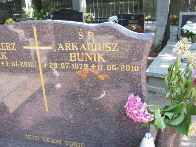 Arkadiusz Bunik 1979 Gdynia Orłowo - Grobonet - Wyszukiwarka osób pochowanych