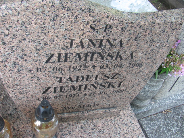 Janina Ziemiński 1922 Gdynia Orłowo - Grobonet - Wyszukiwarka osób pochowanych