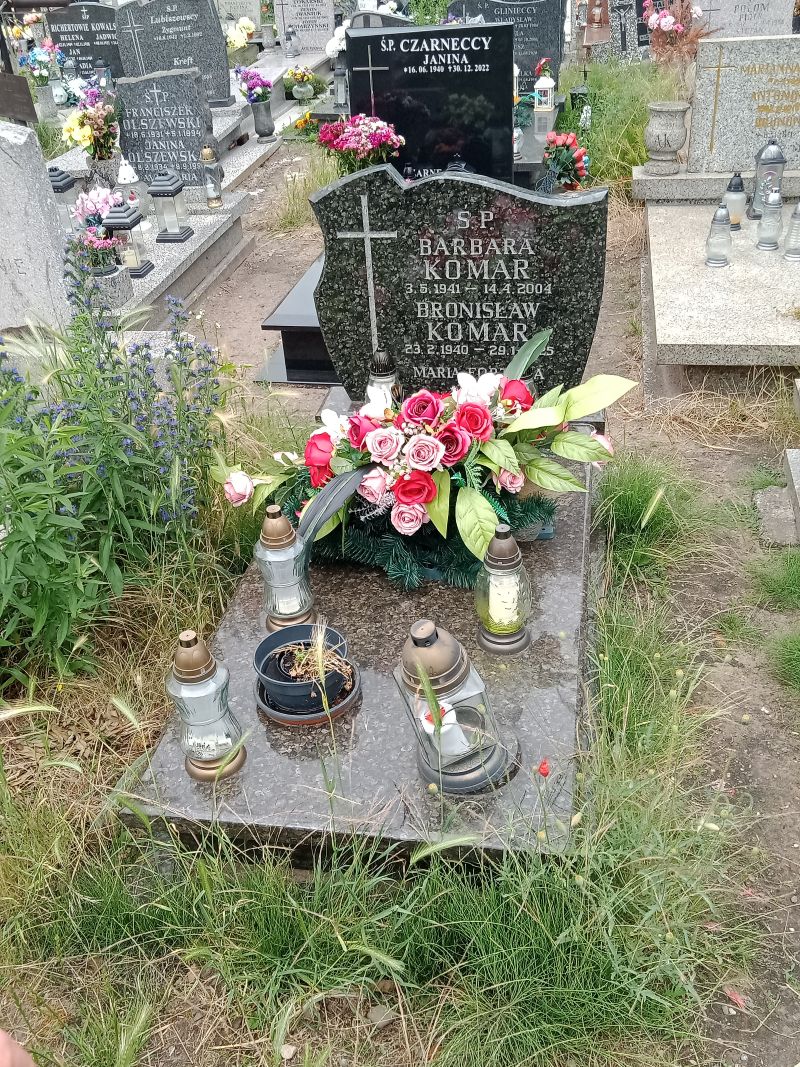 Barbara Komar 1941 Gdynia Orłowo - Grobonet - Wyszukiwarka osób pochowanych