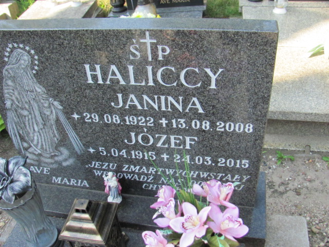 Janina Marianna Halicka 1922 Gdynia Orłowo - Grobonet - Wyszukiwarka osób pochowanych
